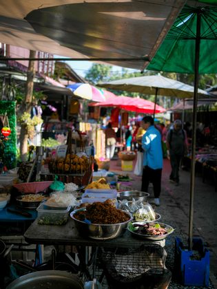 Luang Prabang, Laos. Photographie de Jordy Meow, 13/82