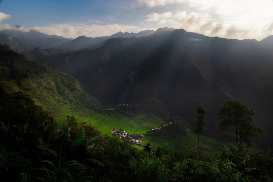 Le Monde, Printemps 2015, Philippines. Photographie de Jordy Meow, 7/64